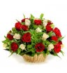 Композиция с розами «Сочные ягоды»