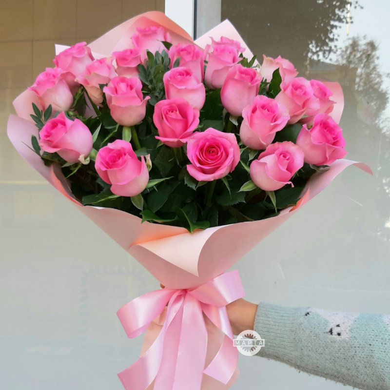 Букет с розовыми розами «Юная принцесса» 2